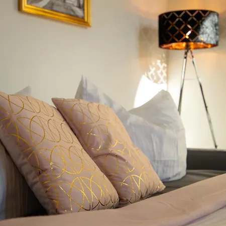 Altstadt-studios Neuer Markt 아파트 슈트랄준트