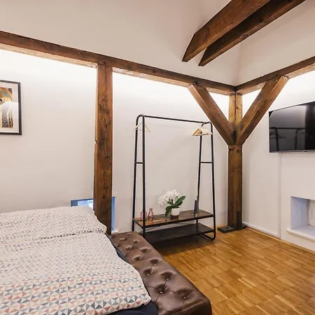 아파트 Altstadt-studios Neuer Markt 슈트랄준트